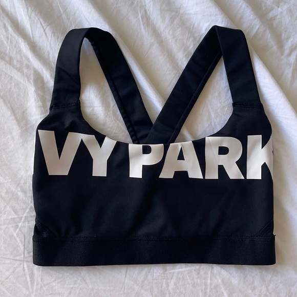IVY PARK Other - Ivy Park black sports bra
